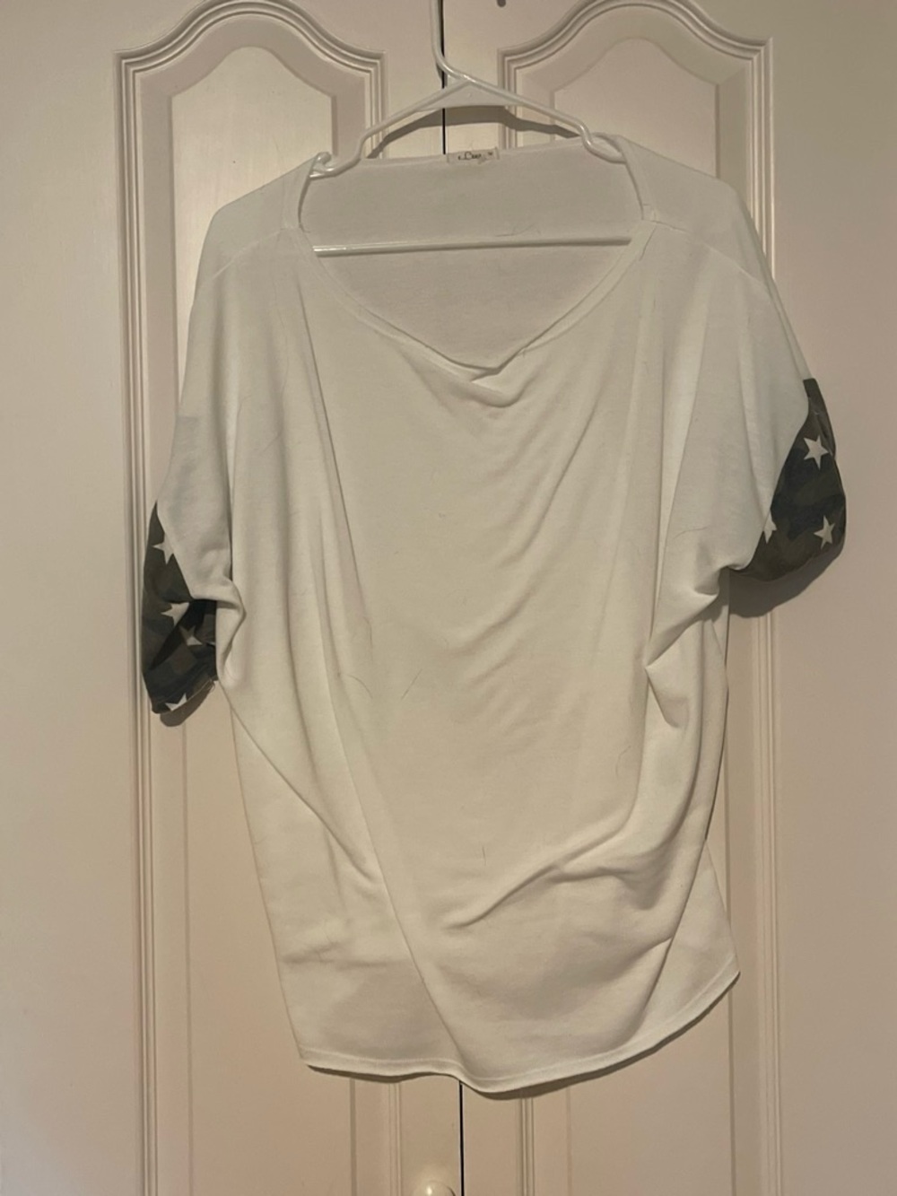 Women's White Short Sleeve Tee with Star-Print Sleeve Accents